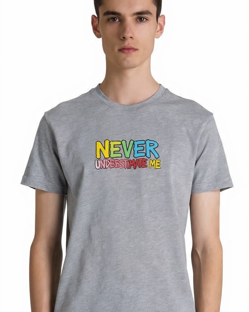 Excl Never Underestimate Me Graphic T-Shirt For Men - Heather Grey